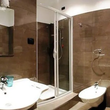 La Luna 4* Φλωρεντία